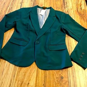 Green fitted blazer